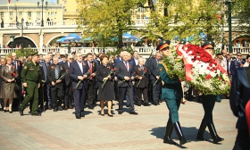 Россияне гордятся подвигом героев Великой Отечественной войны и чтут память предков
