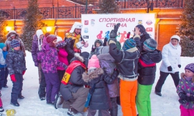 Единороссы Щукино провели спортивно-развлекательный праздник «Крещенские гуляния»