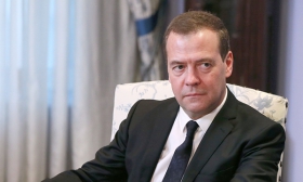 Медведев назвал женщин «мягкой силой», привносящей в политику гибкость, мудрость и человечность