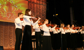 В Покровском-Стрешневе организовали концерт ко Дню Победы
