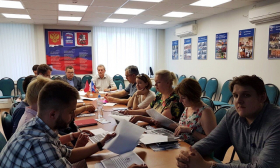 Члены Партии «Единая Россия» приняли участие в круглом столе на тему «Социальное страхование»