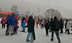 Сегодня на территории природно-исторического парка «Москворецкий» в Строгино Wake Park прошли соревнования школьников по лыжным гонкам, приуроченные ко Дню защитника Отечества