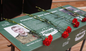 В школе № 86 имени М. Е. Катукова «Единая Россия» открыла Парту Героя в память об участнике СВО Иване Ромашове